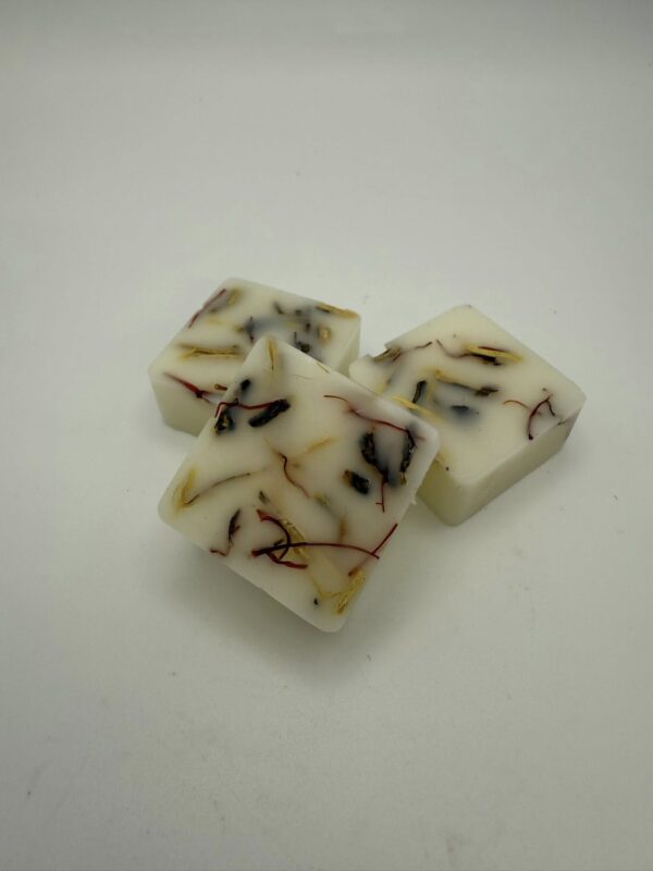 The Hidden Hives Saffron & Cedar Wax Melts