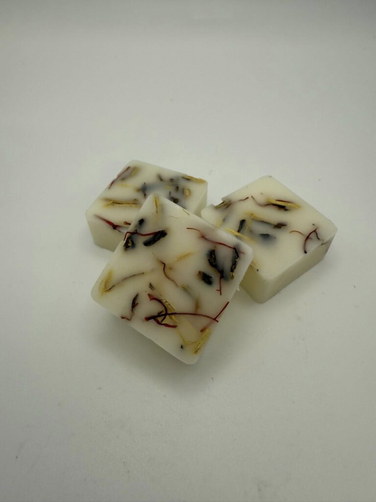 The Hidden Hives Saffron & Cedar Wax Melts